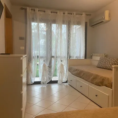 Dependance Al Mare Apartment